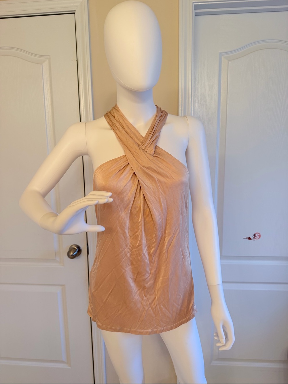 NWT $48 Ann Taylor Y2K Sleeveless Light Brown Crisscross Twist Halter Top S/LP